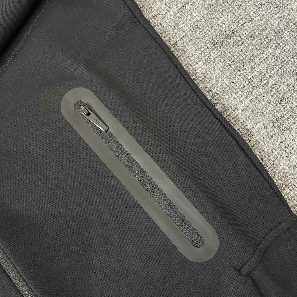 Sudadera Nike x NOCTA Tech Fleece Full-Zip Hoodie (Black / University Gold)