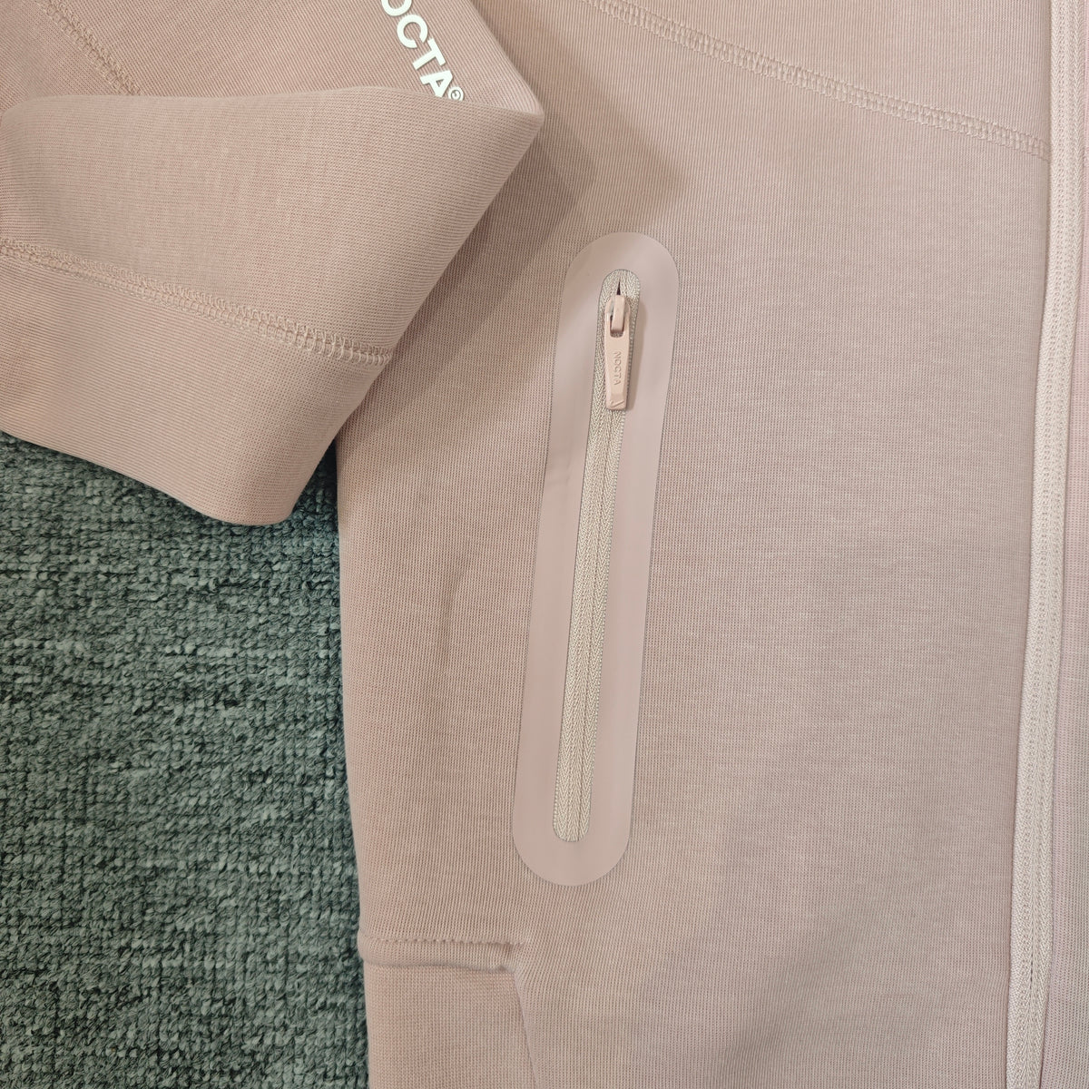 Sudadera Nike x NOCTA Tech Fleece Full-Zip Hoodie (Ice Peach / Pink)